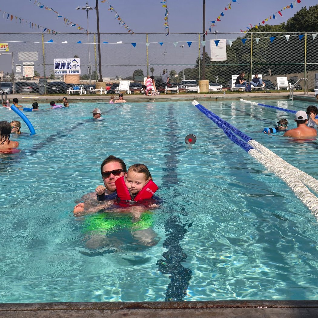 Begg Pool Kickoff Party 2