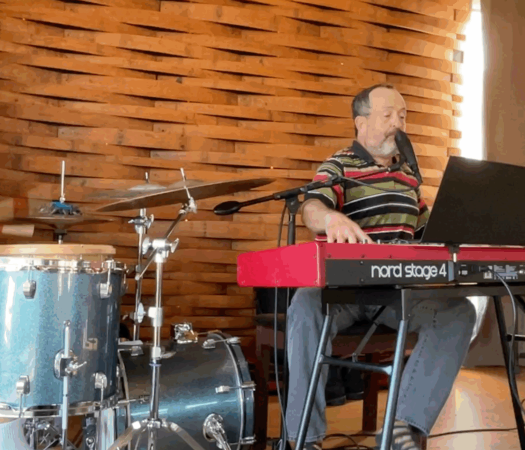 Mad Cap Live Featuring Ed Goldfarb 1