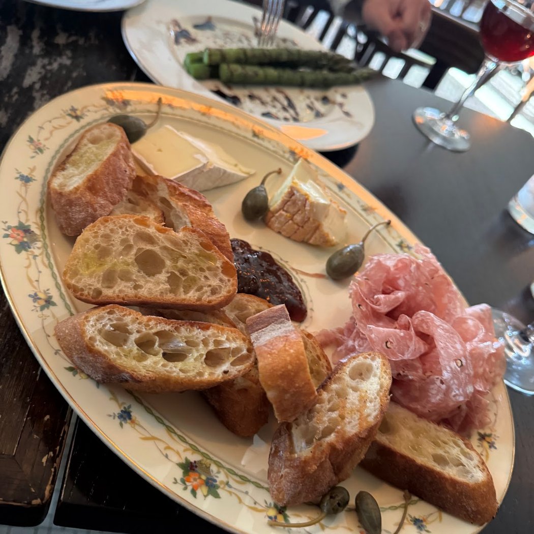 Pinkerton Wine Bar 4