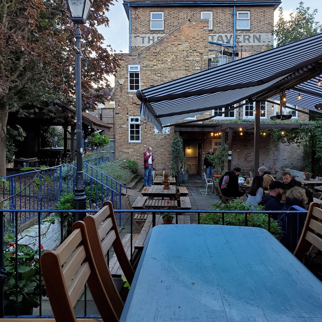 The Oval Tavern 2