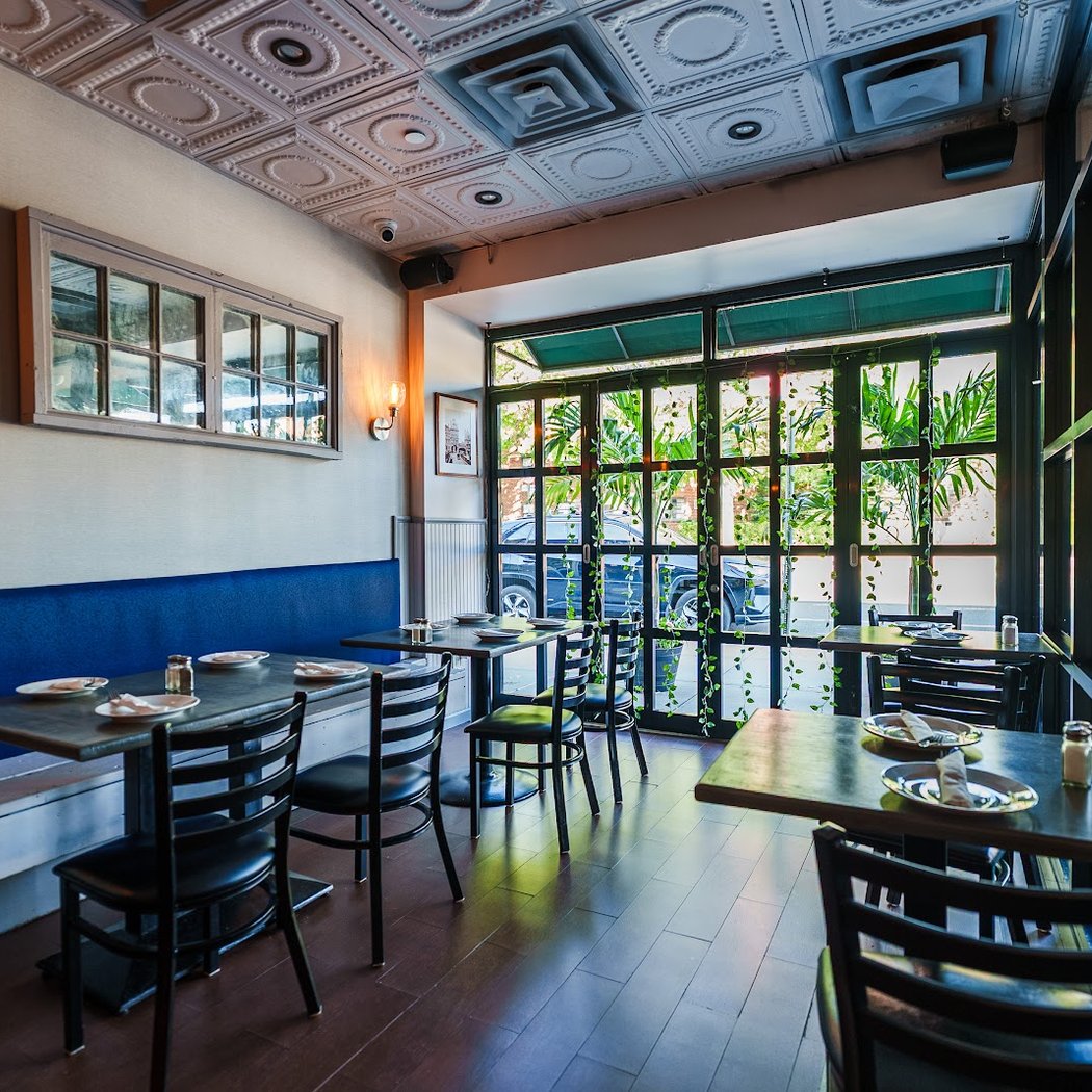Patsy's Pizzeria - Whitestone 2
