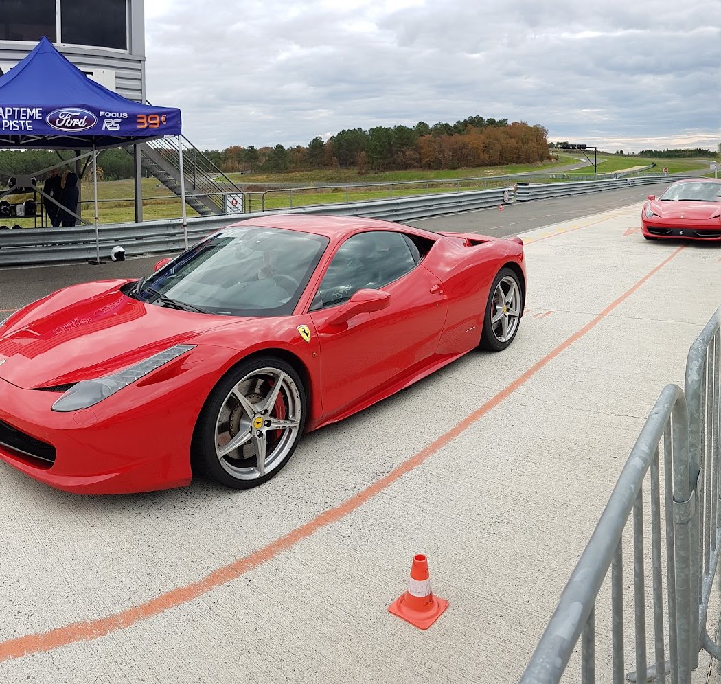 Stage de Pilotage Ferrari 2