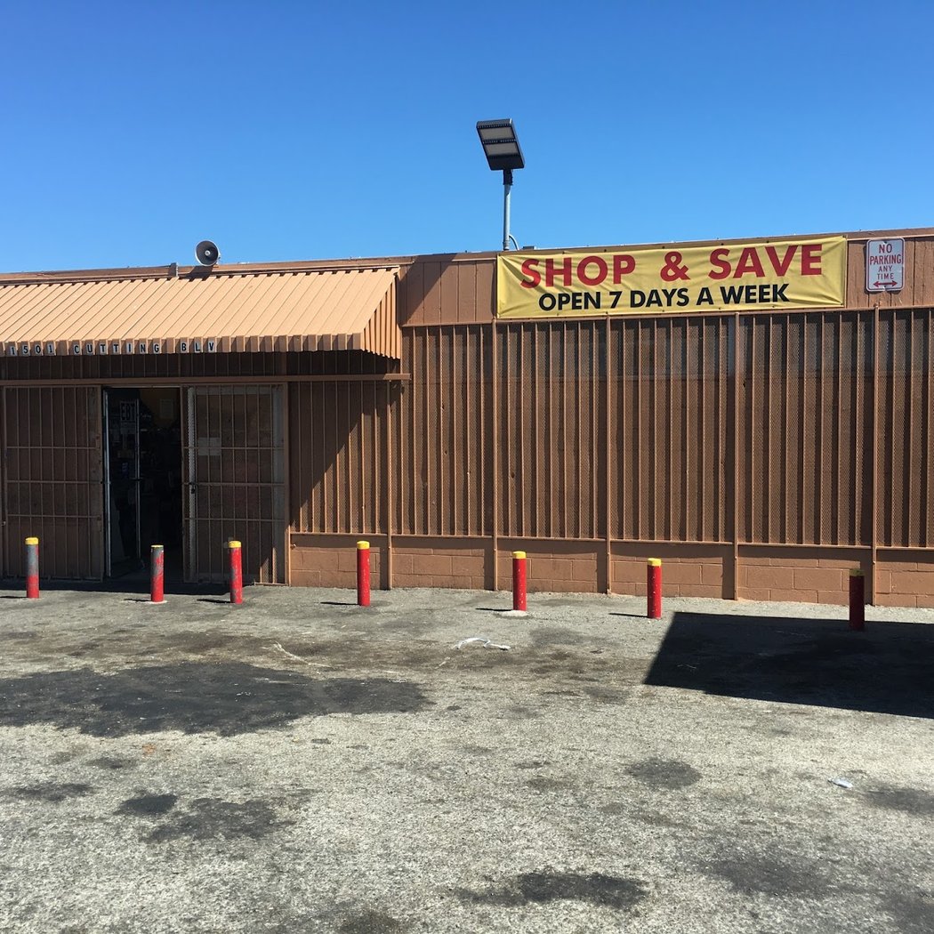 Shop & Save Liquors 2