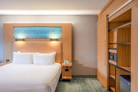 Aloft Cupertino 3