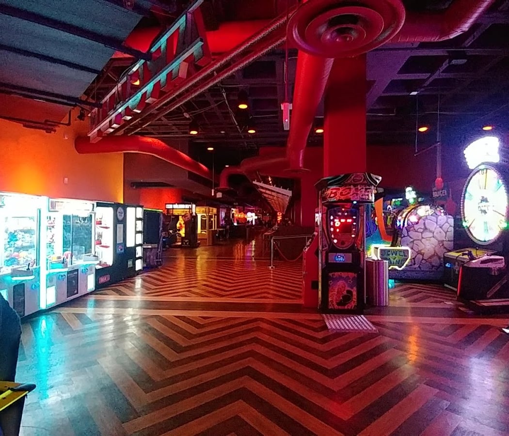 Bowlmor Cupertino 3