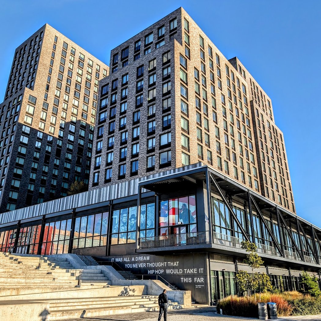 The Bronx Point 2