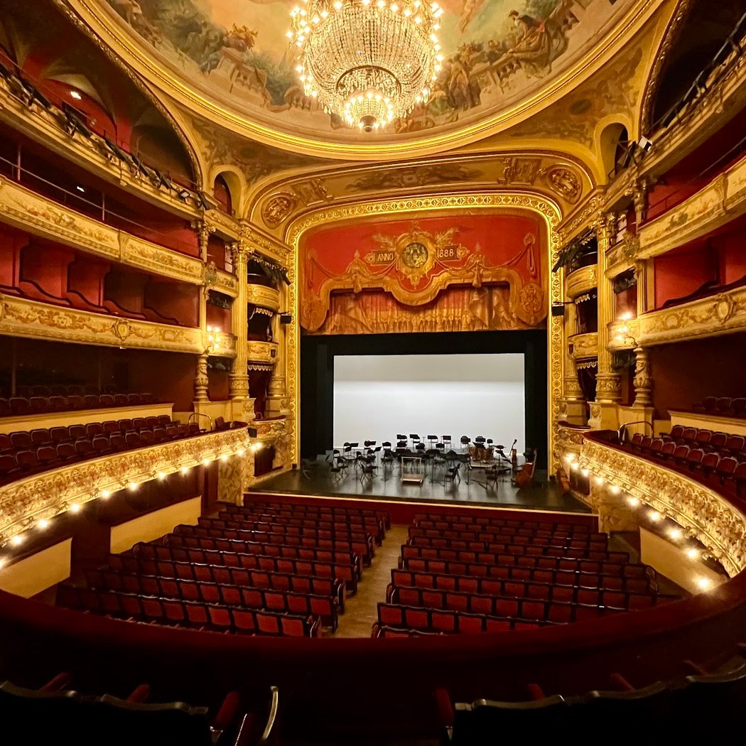 Opéra Comédie 1