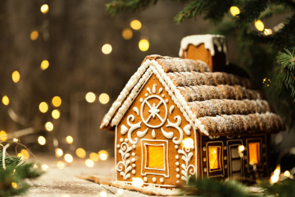 Gingerbread House Unveiling 1