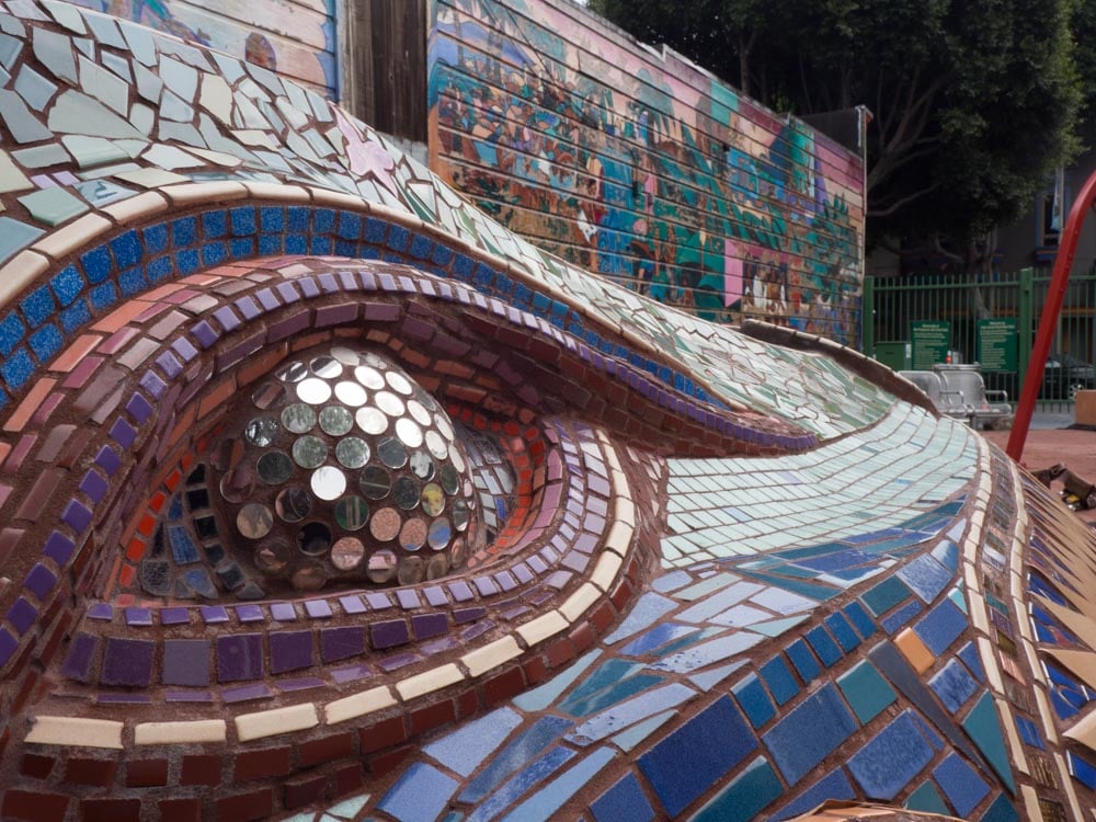 Quetzalcóatl Sculpture 1