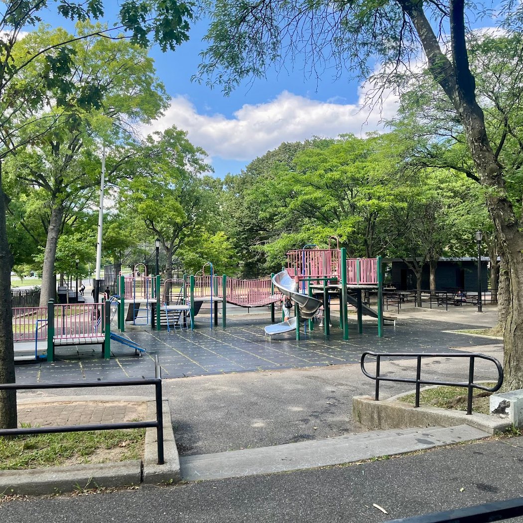 Colucci Playground 3