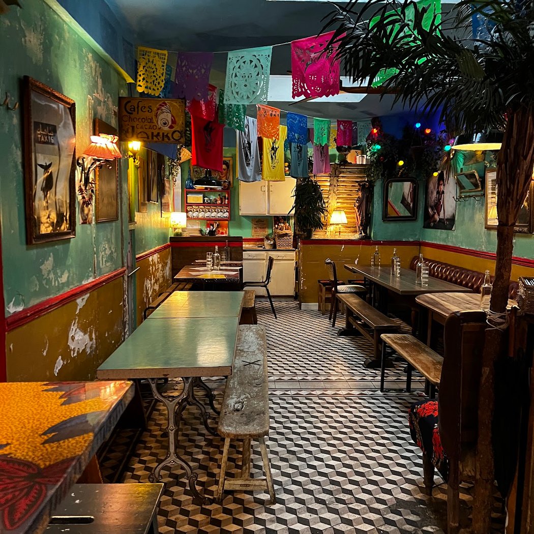 Ave Maria (ce restaurant n'est pas un restaurant Brésilien, même si nous faisons de la caipi) 2