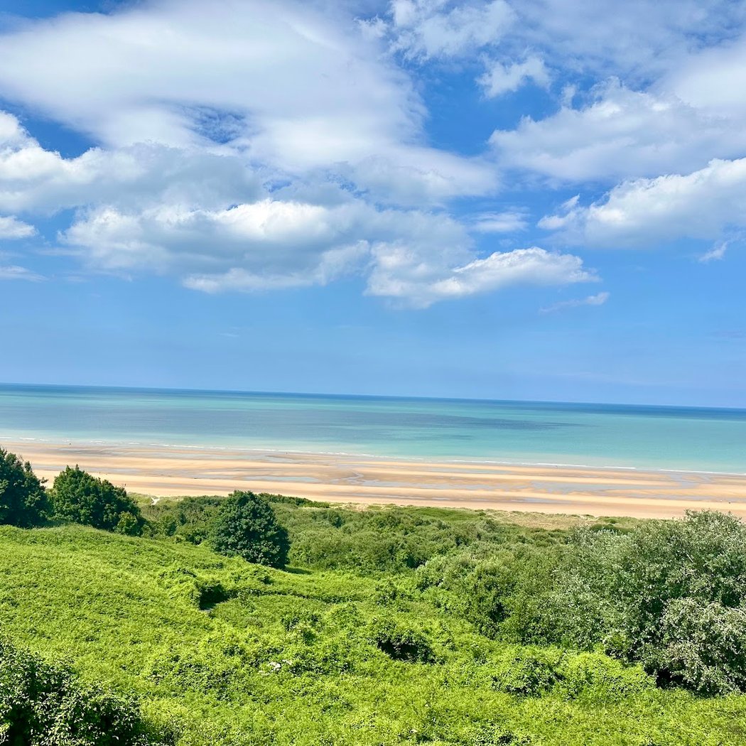 Bayeux Sightseeing Tours: D-Day tours Normandy landing beaches from Ste Mère Église, Bayeux & Paris. 2