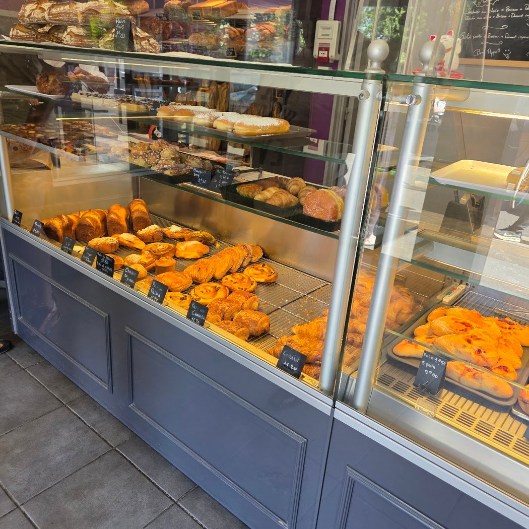 Les Petits Maîtres Boulangerie-Pâtisserie 3
