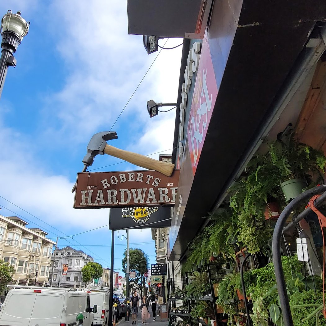 Roberts Hardware 1