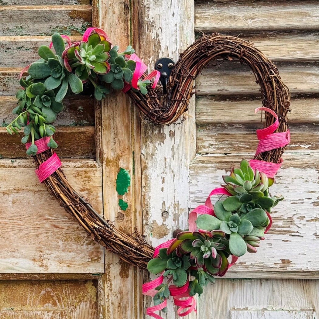 Evergreen Love - Succulent Valentine Wreath 1