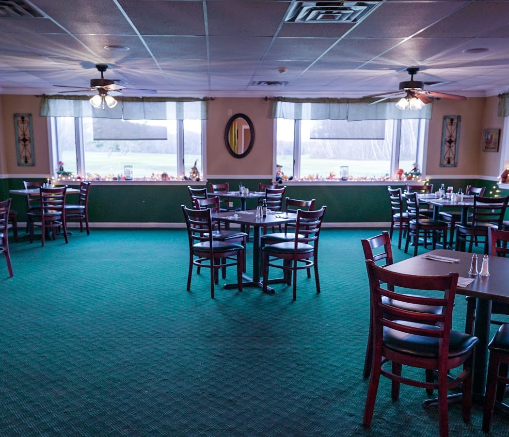 Bogey's Pub & Grill 2