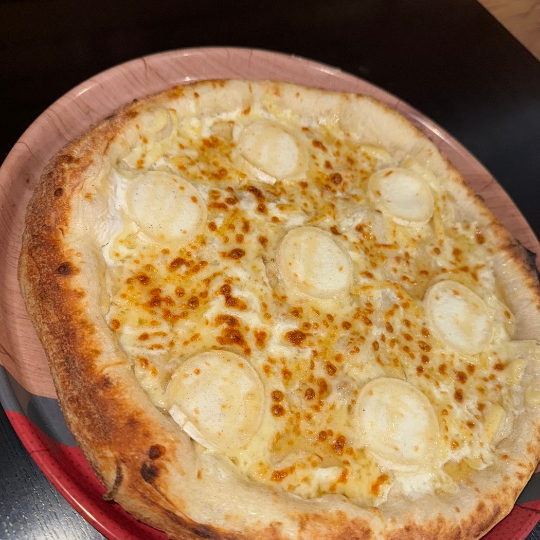 French Touch Pizza 1