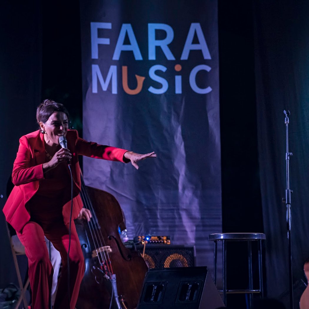 Raffaella Misiti e Le Romane 1