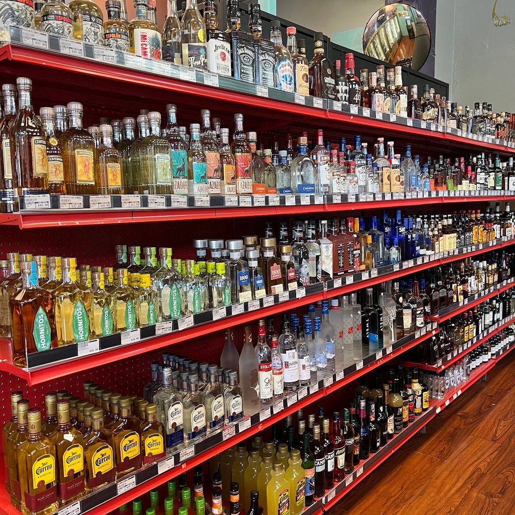 Parkside Market Sandwich & Liquor 2