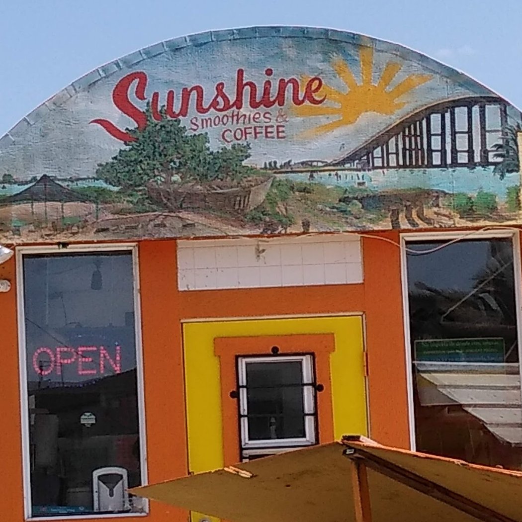 Sunshine Smoothies & Coffee 2