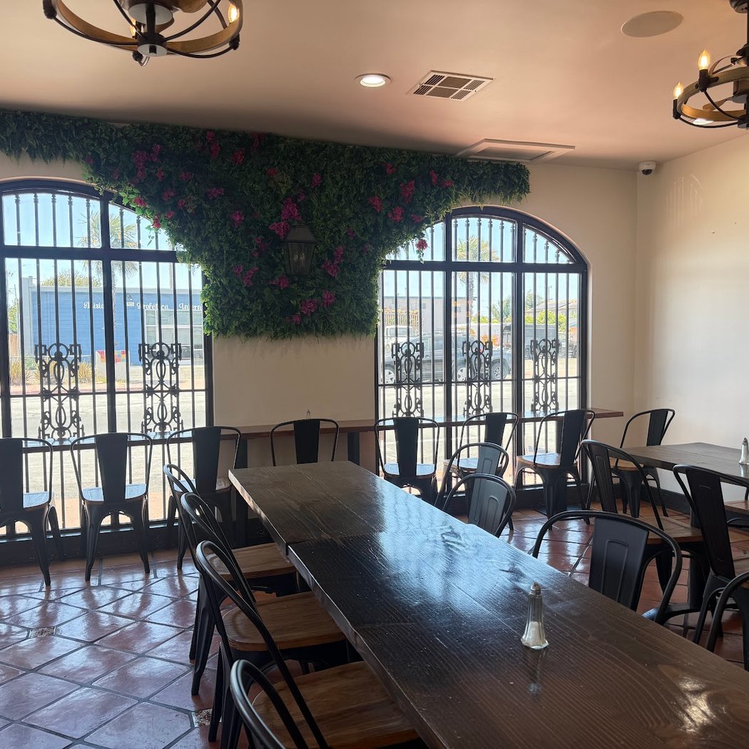 Universal Bakery (San Pablo) 2