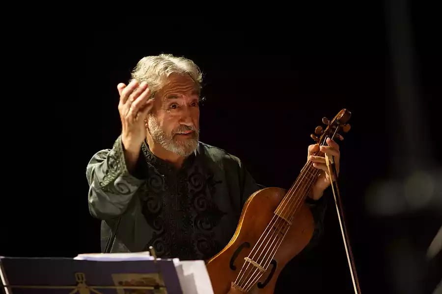 Jordi Savall: Songs, Battles, and Dances from the Old and the New World (1100–1780) 2