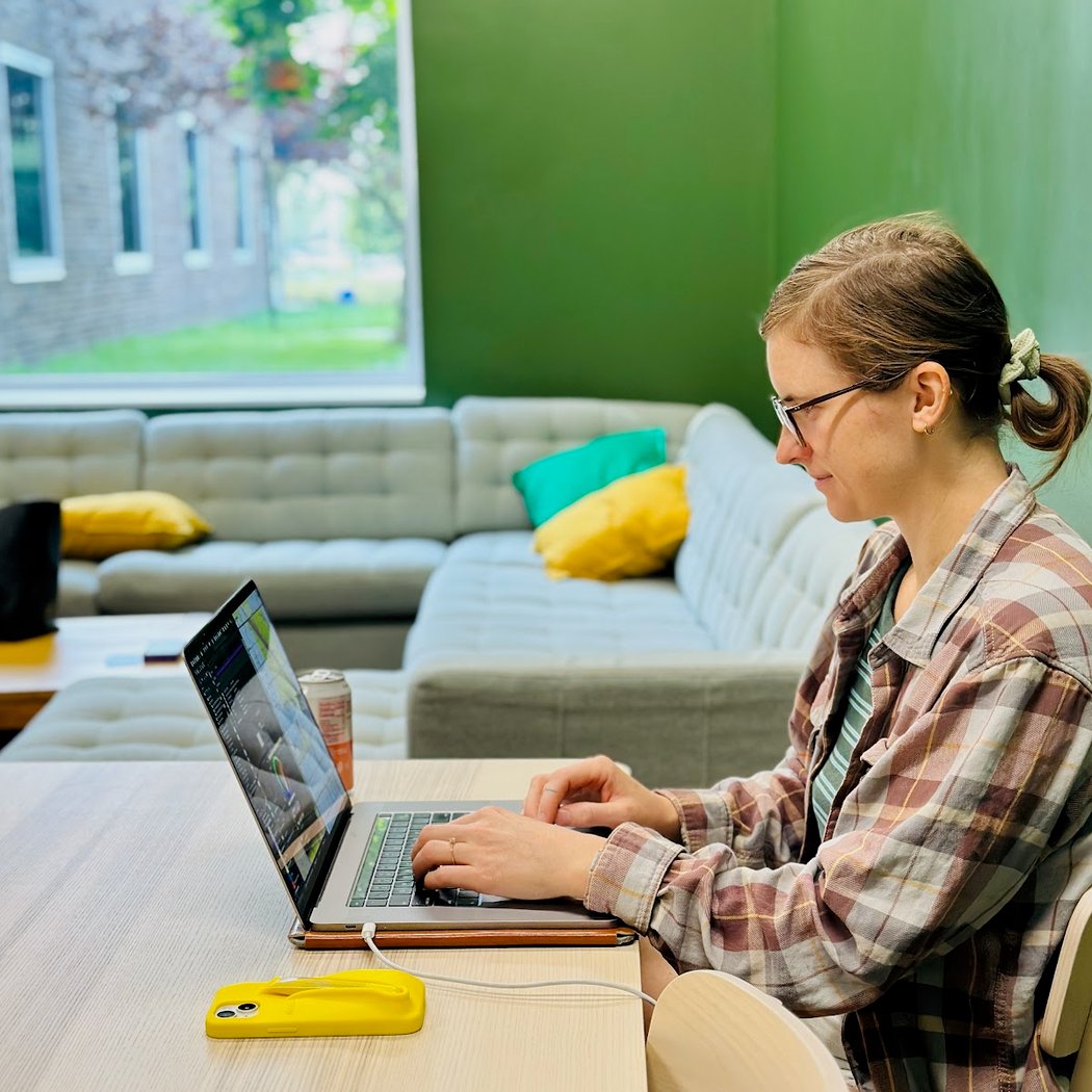 Little Break Cowork, powered by The Mamas Network 1