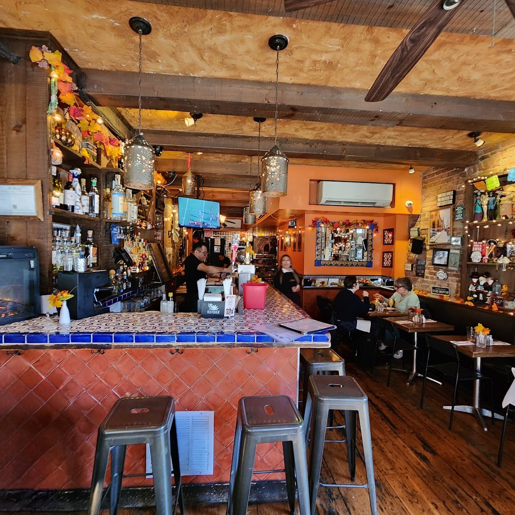 Móle Mexican Bar & Grill - West Village 3