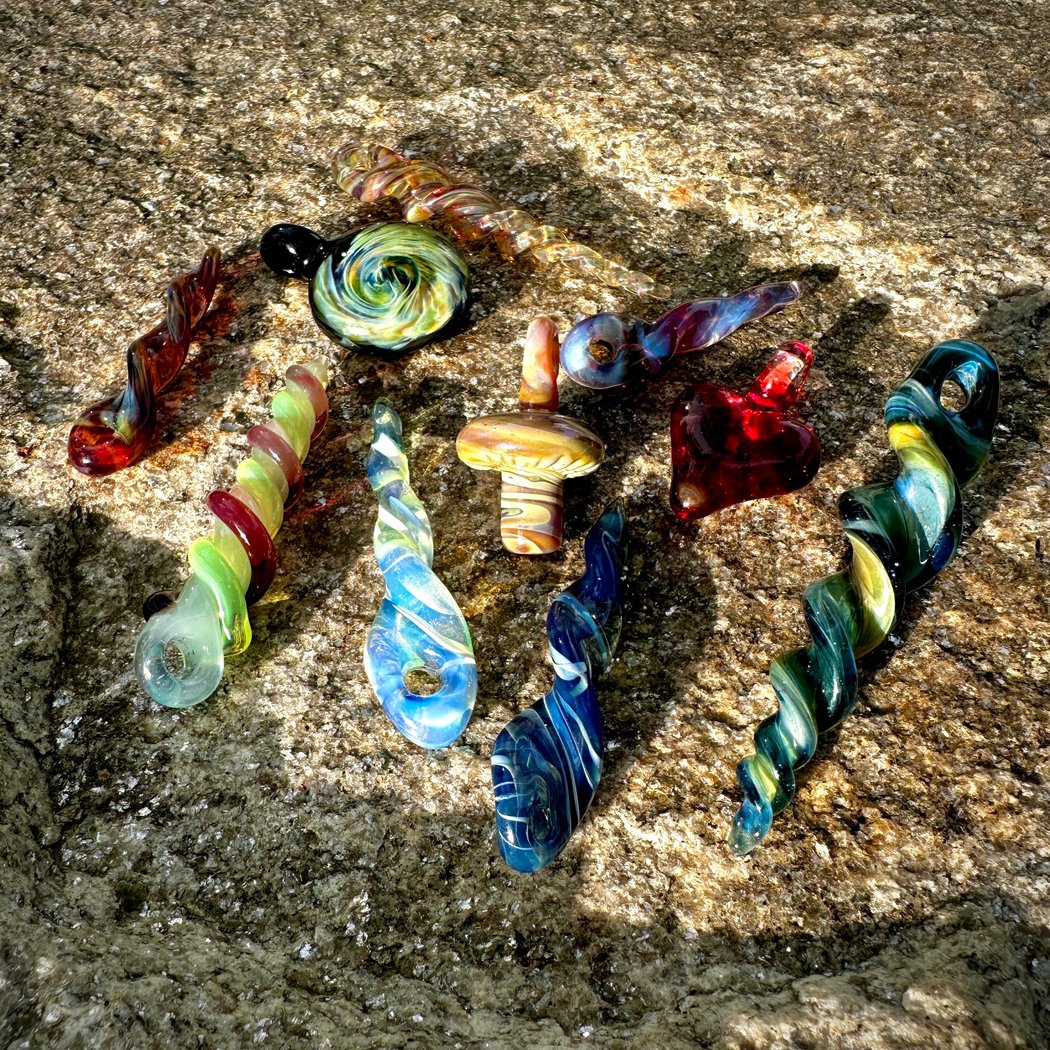 Intro to Boro: Pendants and Wearable Art 1