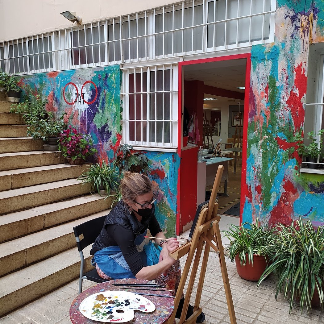 Arte Rojo. Espacio creativo. Clases dibujo y pintura, Sevilla. 4