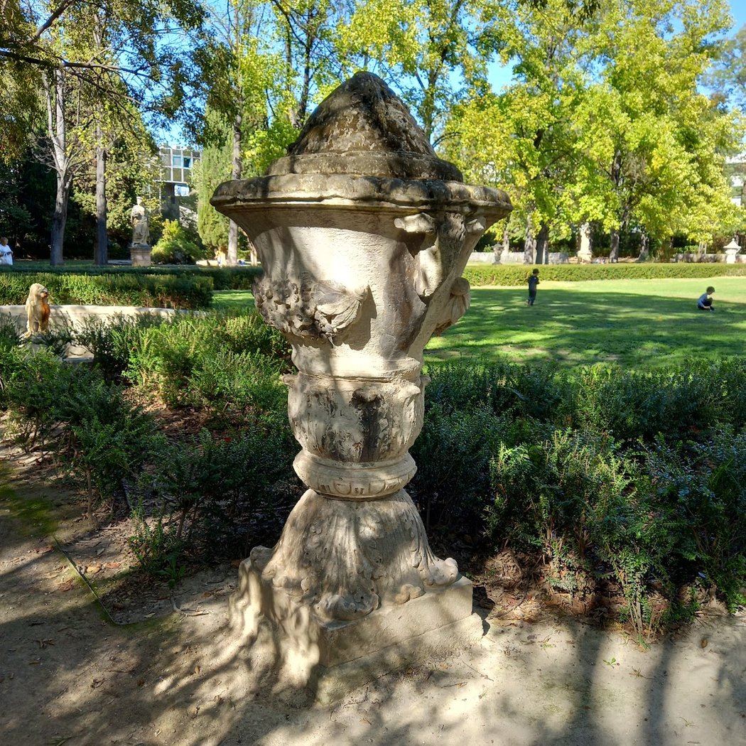 Magalone Garden 3