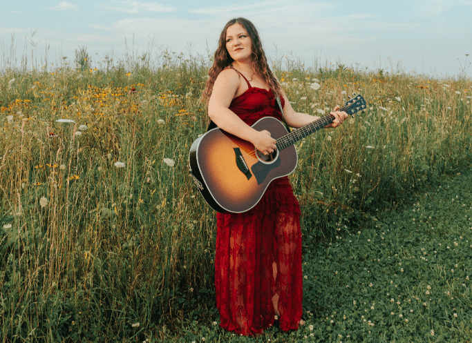 Ceci Taylor at Music in the Park 2