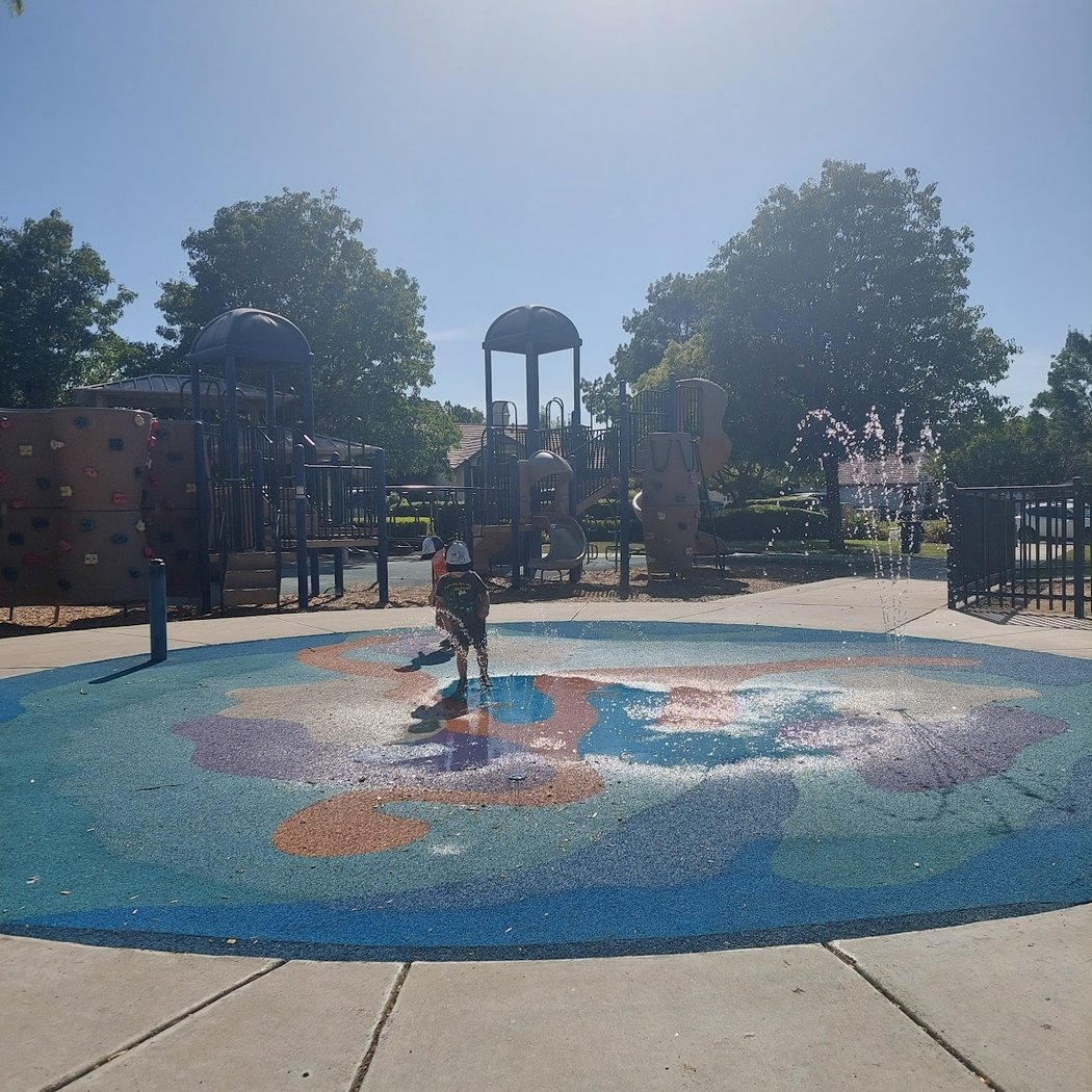Rainbows End Park 1