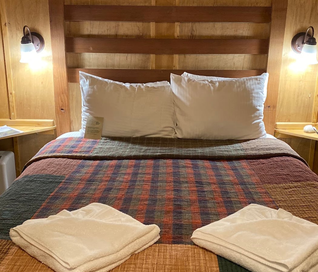 Riverside Campground & Cabins 3