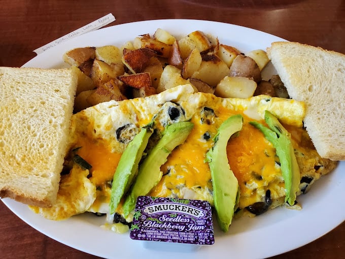 Norman's Grill 3