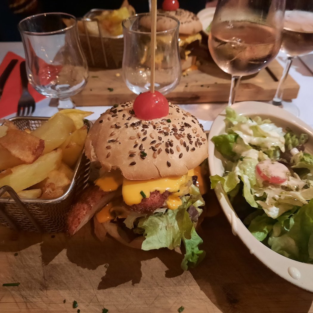 Bar de L'Hotel de Ville 4
