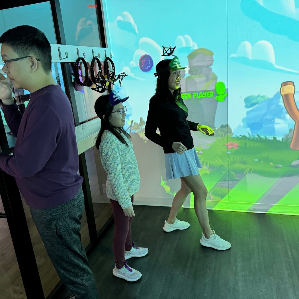 Immersive Gamebox: Immersive Team Activities 3