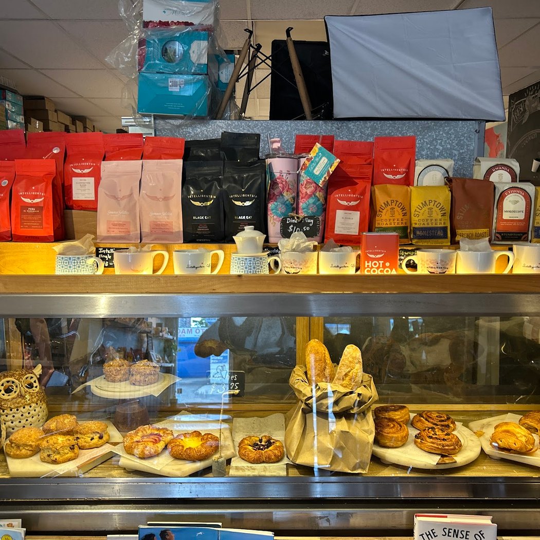 Elly's Place (Sunrise Market) 2