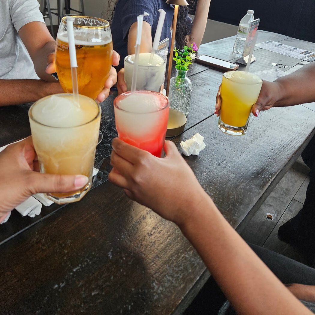Happy Hour 1