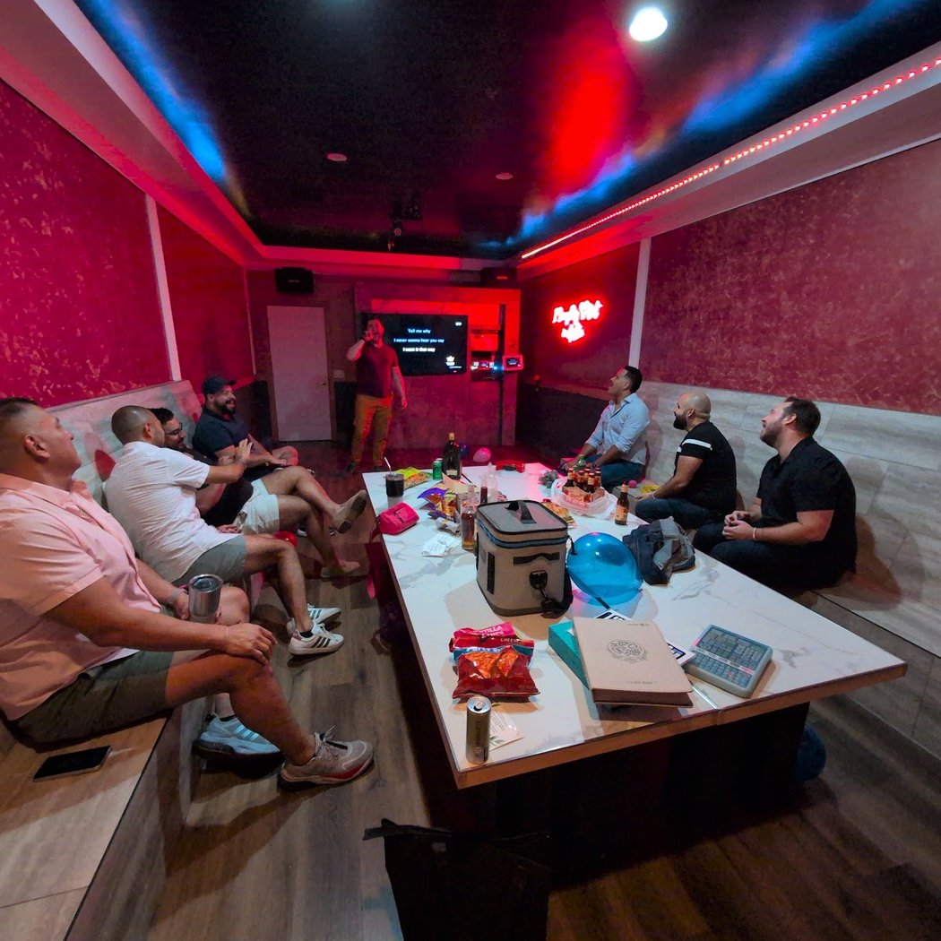 Austin Karaoke 1