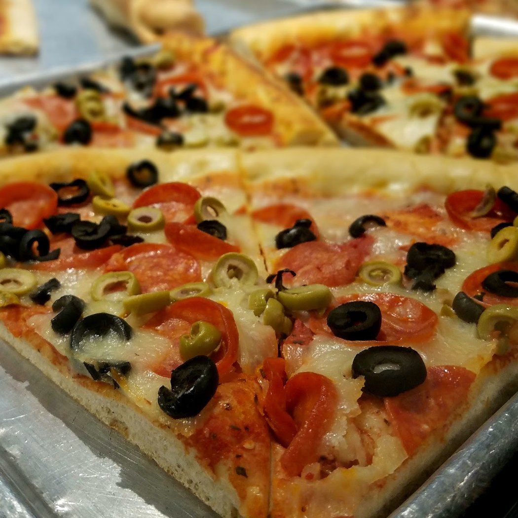Rocco Pizza 1