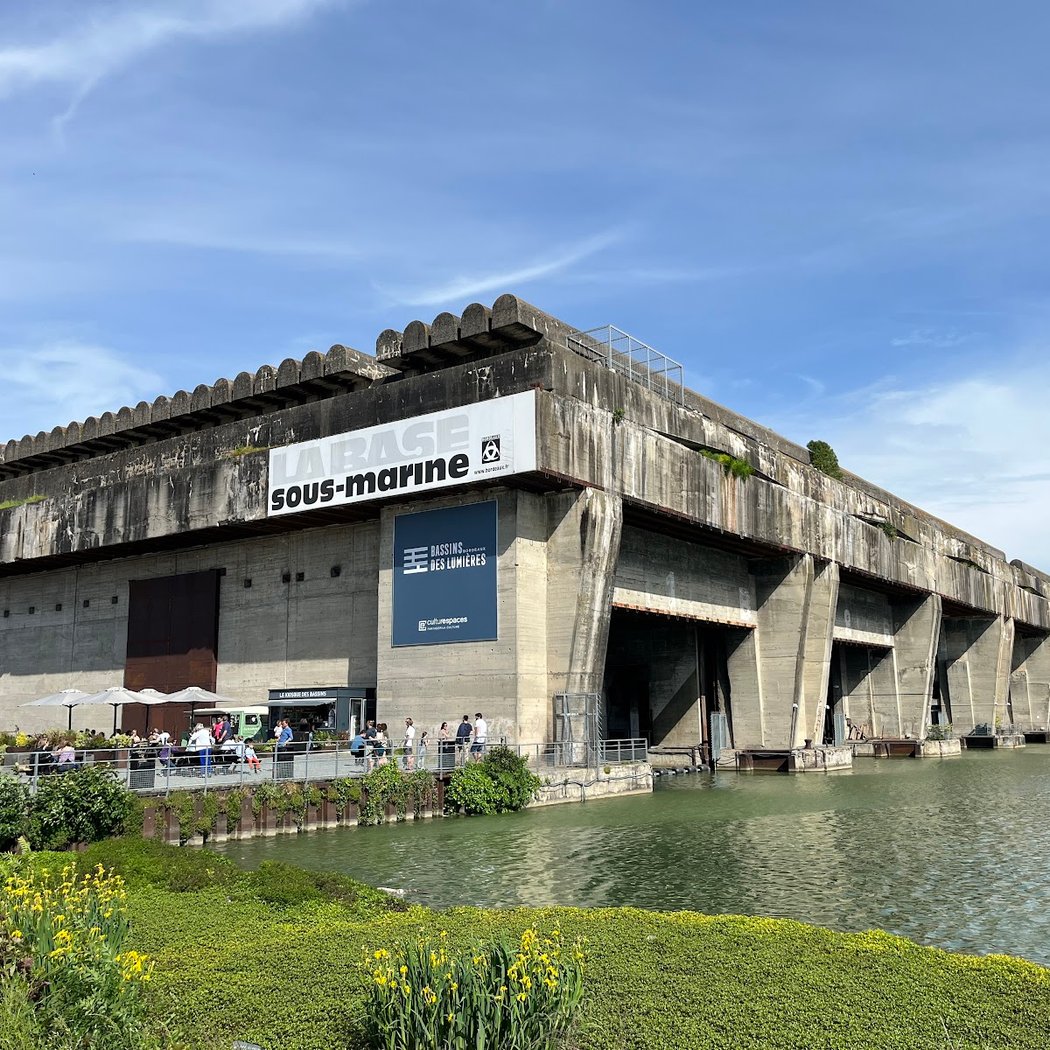 Base sous-marine 3