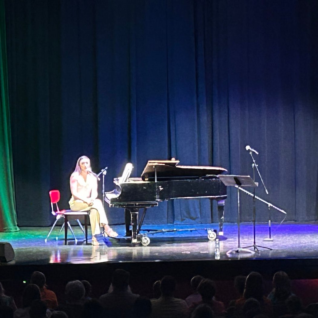 Broadway Plus 2