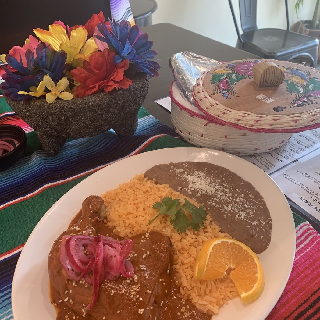 Sol y Luna Cocina Mexicana 3
