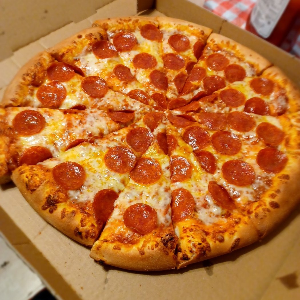 Emmanuel's Pizza & Bakery 1