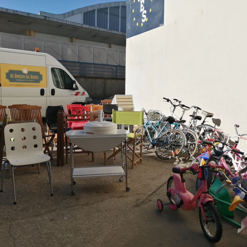 Au Bonheur des bennes : petits prix de la recyclerie 3