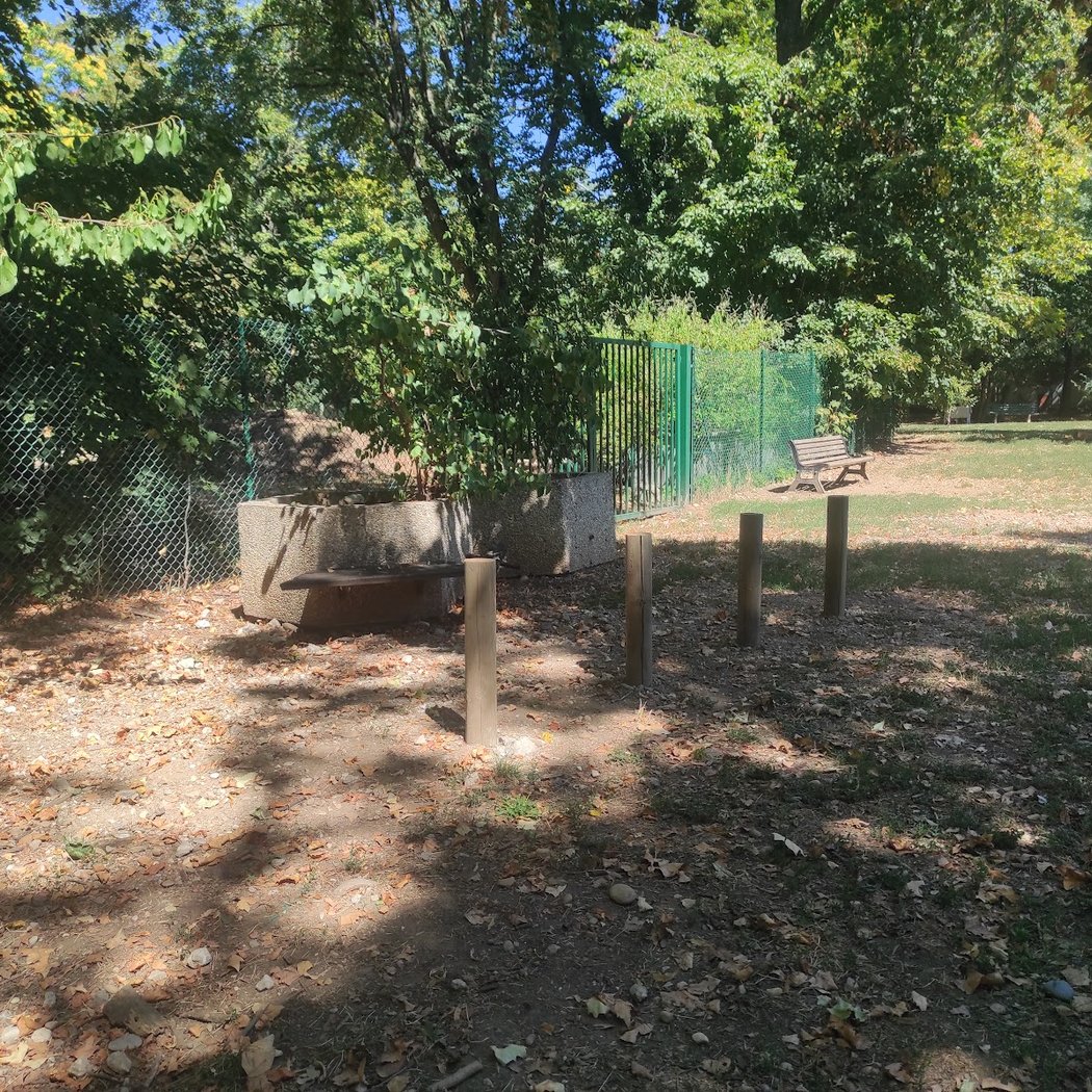Parc à Chiens 2