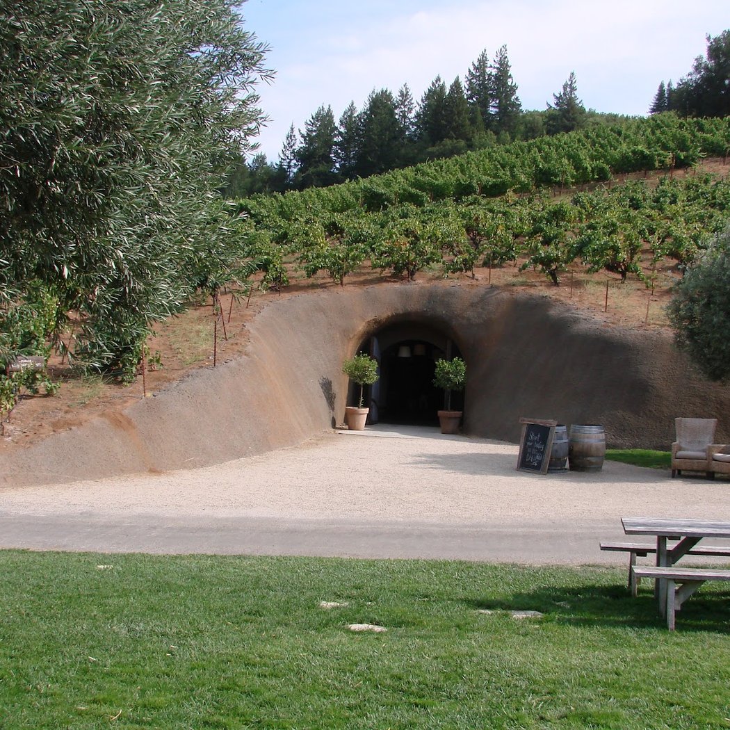 Bella Vineyards & Wine Caves 3