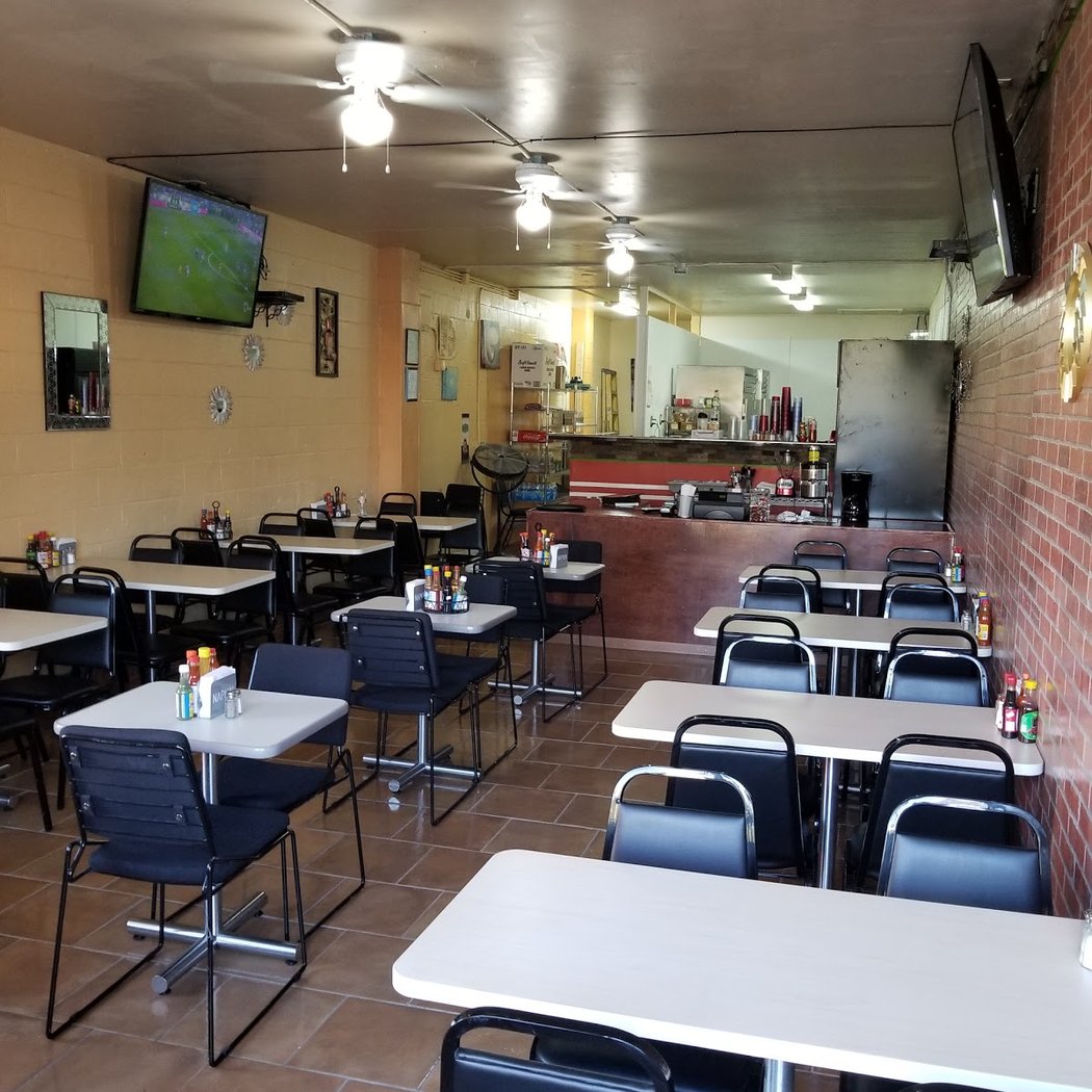 El Aguachile Restaurant 2