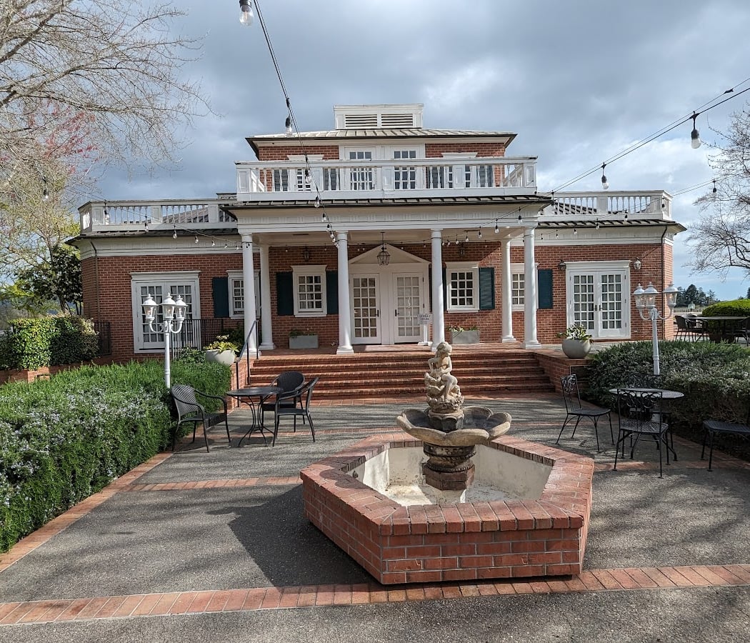 Monticello Vineyards 3